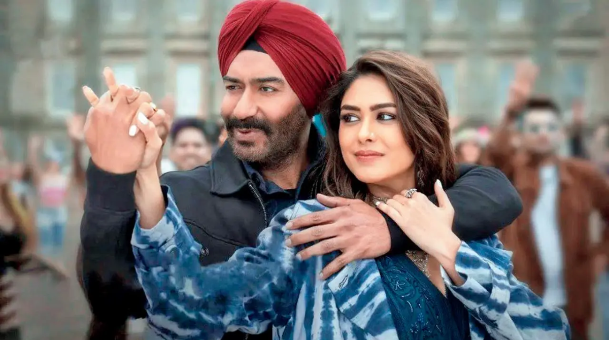 ‘Unscripted moments’-এ ধরা পড়ল মৃণালের অকপট Bold রূপ