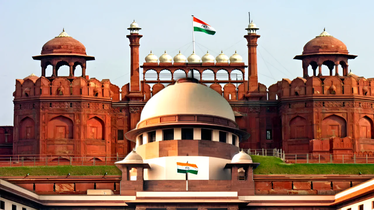 লাল কেল্লা চাই, আদালতে নাকচ দাবি! কষ্টে ভরা মুঘল উত্তরসূরির আর্তি