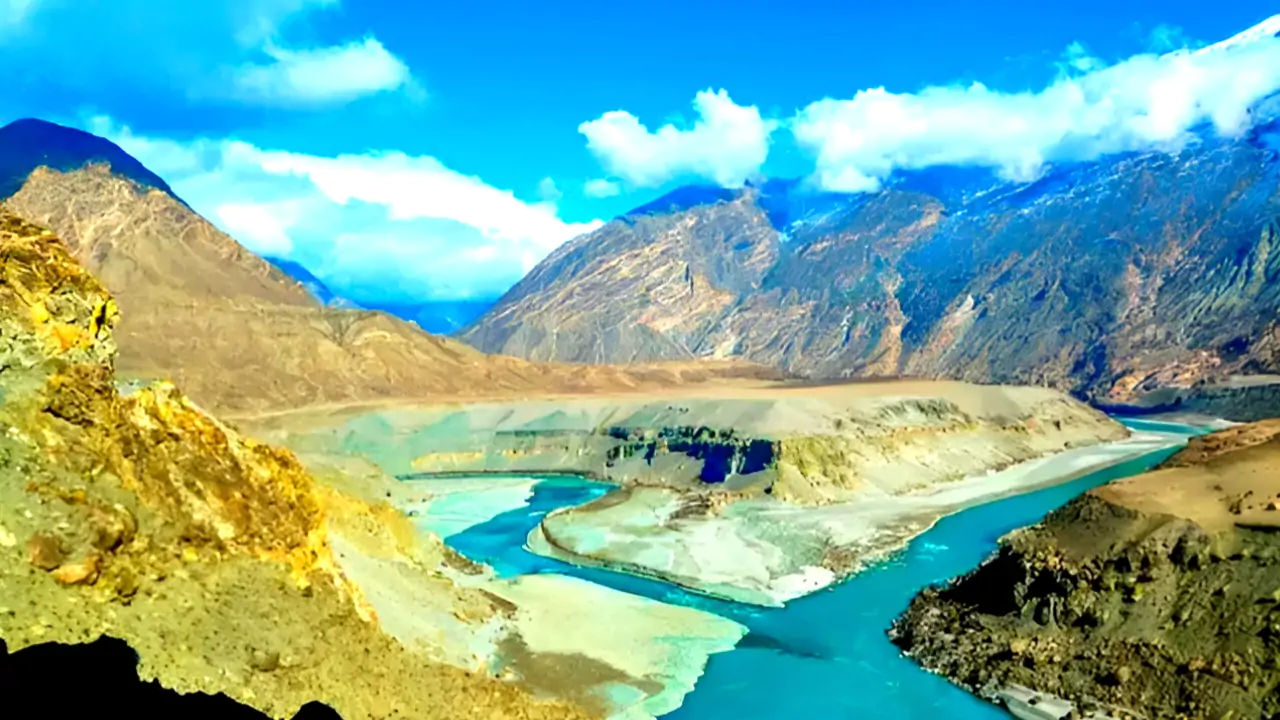 চুক্তি একতরফা স্থগিত! সিন্ধু জল চুক্তি নিয়ে পাকিস্তানের চিঠিতে উত্তেজনা বাড়ল