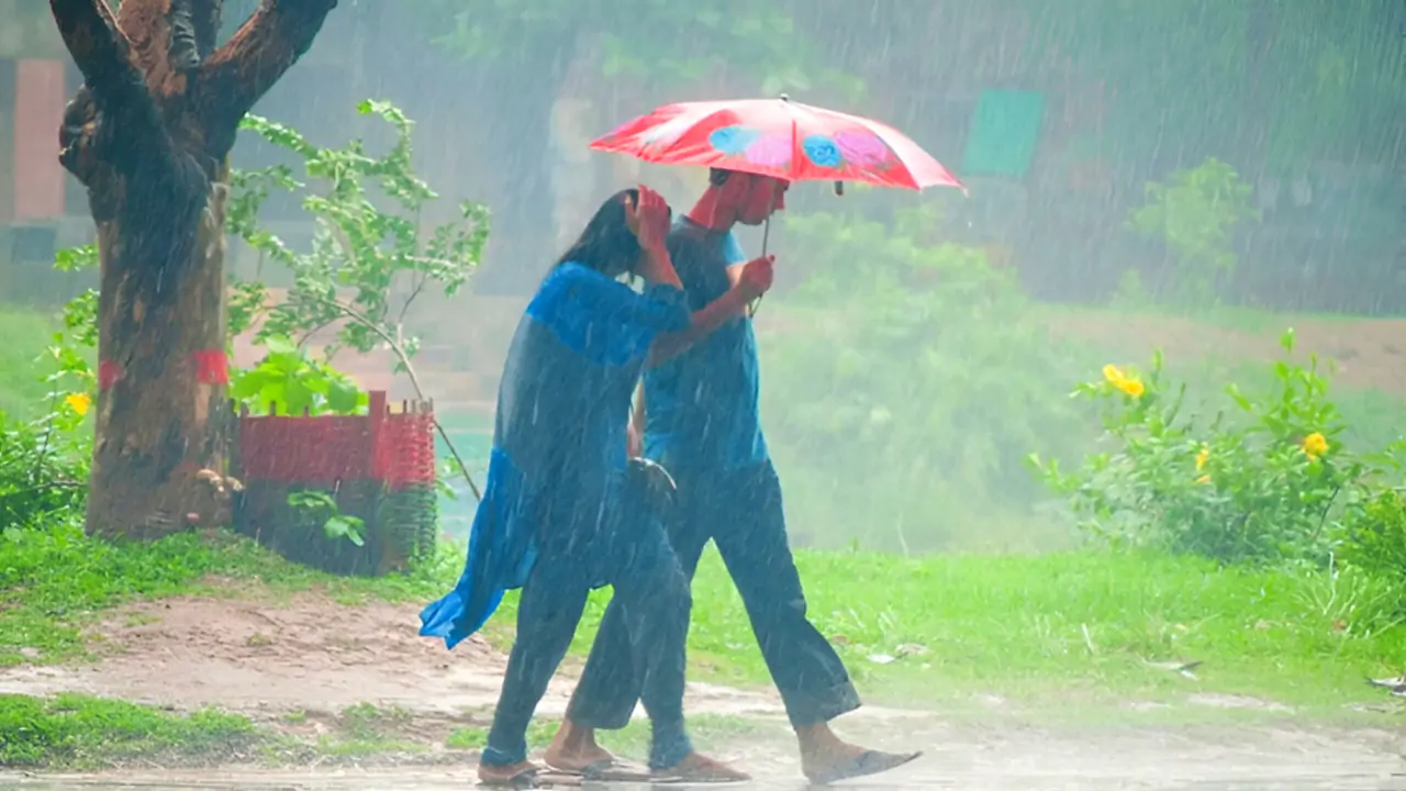 আজ দক্ষিণবঙ্গে ঝড়-বৃষ্টির থাবা, উত্তরে ভারী বর্ষণসহ ঝড়ের সতর্কতা!