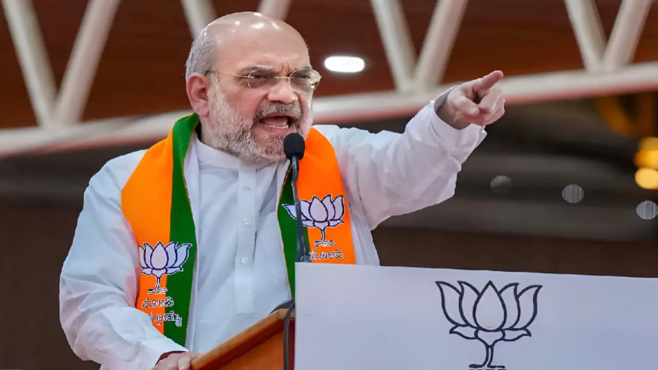 “আপনার সময় শেষ, দিদি”— নেতাজি ইন্ডোর থেকে বাংলায় রাজনৈতিক ভূমিকম্প ঘটিয়ে গেলেন অমিত শাহ