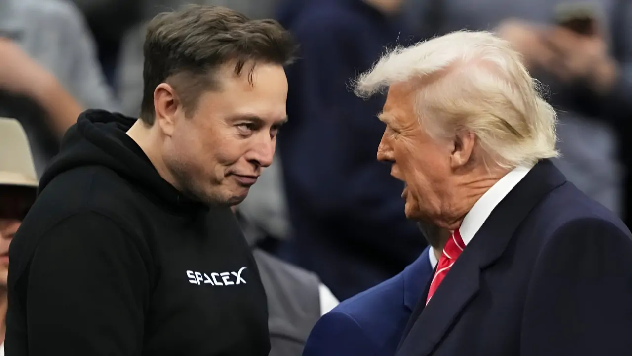US Politics : ‘বন্ধুত্ব নয়, এবার যুদ্ধ!’ ইলনের এক মন্তব্যেই কেঁপে উঠল ট্রাম্প শিবির