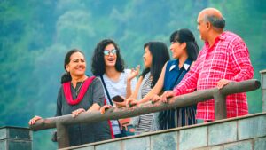 Travel Guide : ভ্রমণে যাচ্ছেন বয়স্ক বাবা-মাকে নিয়ে? একটা ভুলেই ভেস্তে যেতে পারে পুরো ট্রিপ!
