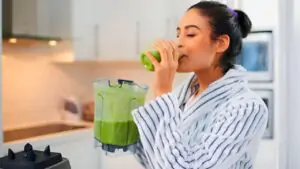 Diet Tips : কঠোর ডায়েটেও কমছে না ওজন? প্রতিদিন চুমুক দিন এই ৫ ম্যাজিক পানীয়তে!