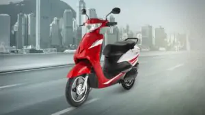 Yo Xplor : চালাতে লাগবে না লাইসেন্স, মাইলেজ ১০০ কিমি! মাত্র ৩৮,৯৭৮ টাকায় বাজার কাঁপাতে এল Yo Xplor