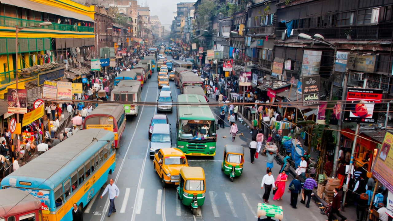 New Route : শহরের রাস্তায় বদলের হাওয়া! একধাক্কায় নতুন ৬ অটো রুট, সঙ্গে অতিরিক্ত বাস পরিষেবাও