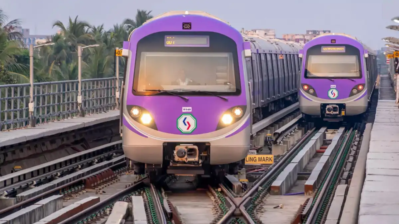 Kolkata Metro : মেট্রোয় ‘ব্রেক’ কষেই বিদ্যুৎ তৈরি! সাশ্রয় ৮ কোটি, পরিবেশেও স্বস্তি