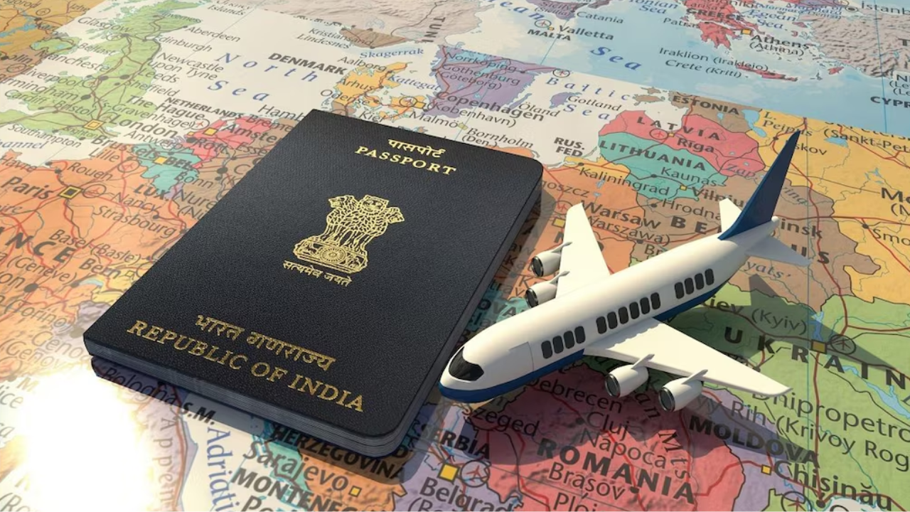 Passport Seva Police app : পাসপোর্ট যাচাই এখন মোবাইলেই! কলকাতা পুলিশের নতুন অ্যাপে মিলছে রিয়েল-টাইম আপডেট