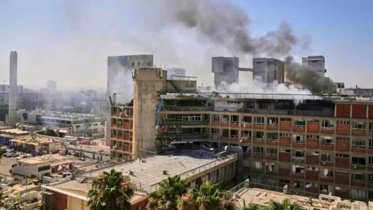 মধ্যপ্রাচ্য জুড়ে নতুন উত্তেজনার সুর—ইরান–ইস্রায়েল সংঘাত ঘিরে পাল্টাচ্ছে কূটনৈতিক ভারসাম্য