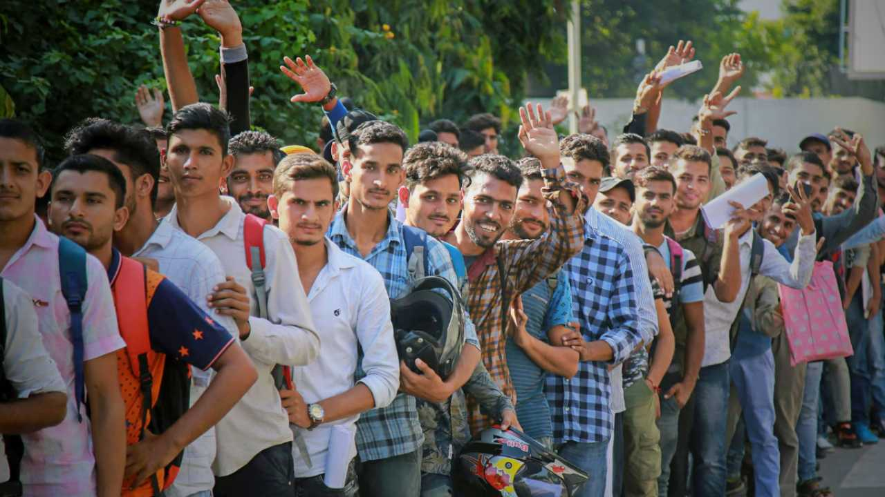 ECIL recruitment 2025 : ECIL-এ চাকরির সুবর্ণ সুযোগ, নিয়োগ হচ্ছে ১২৫টি পদে ইঞ্জিনিয়ার ও টেকনিশিয়ান